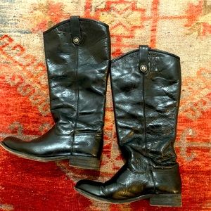 Beautiful black Frye Melissa boots.  In great shape and look good.